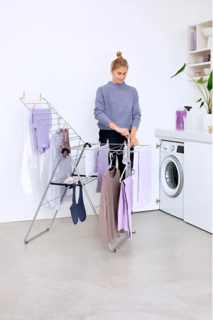 сушилка для белья brabantia hangon 403422 серый металлик